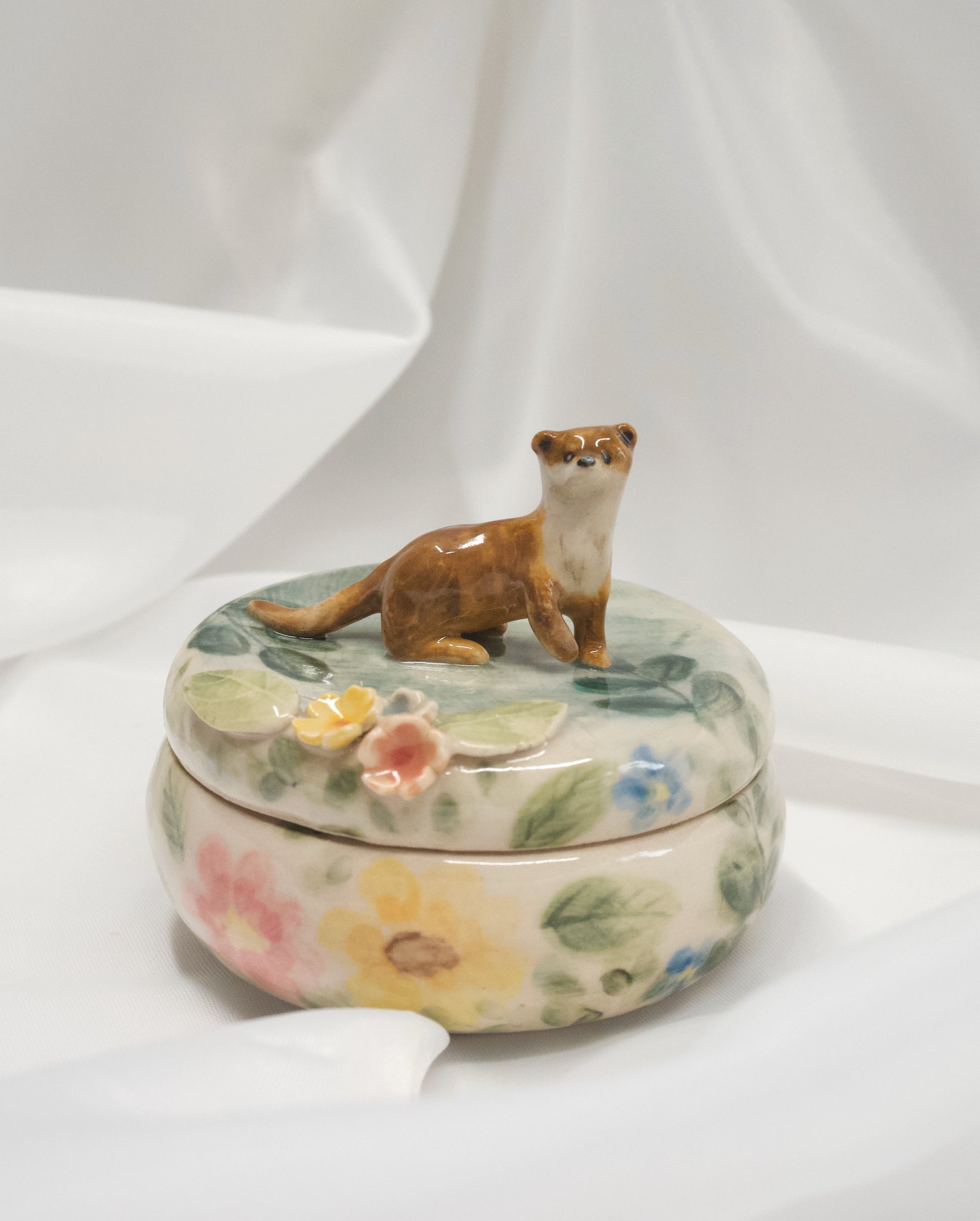 Otter Vanity Trinket Pot with Mirror