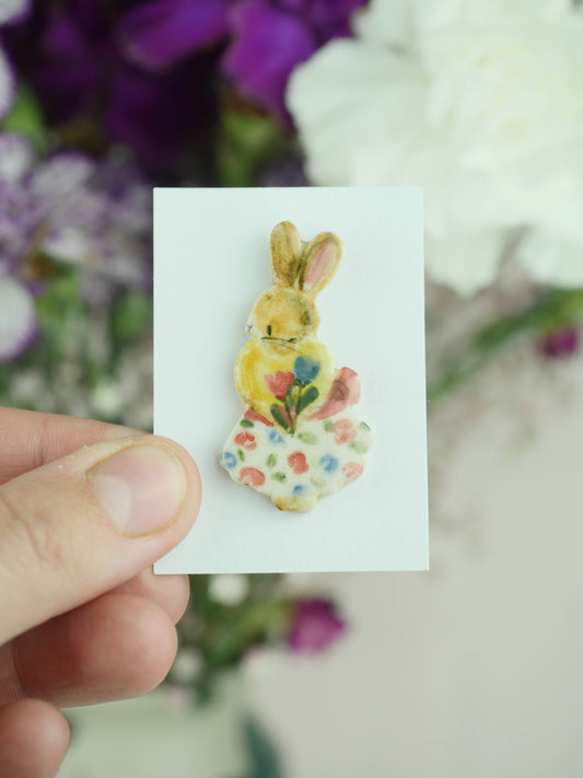 Pin: Bouquet Bunny