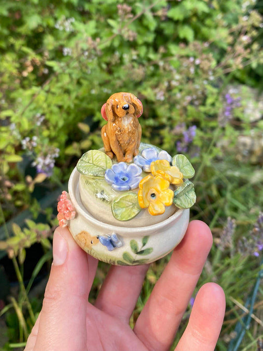 Spaniel Dog Pot