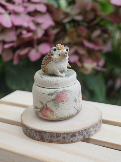 Tiny Speckled Hedgehog Pot