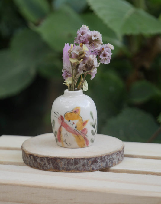 Bow Cat Vase