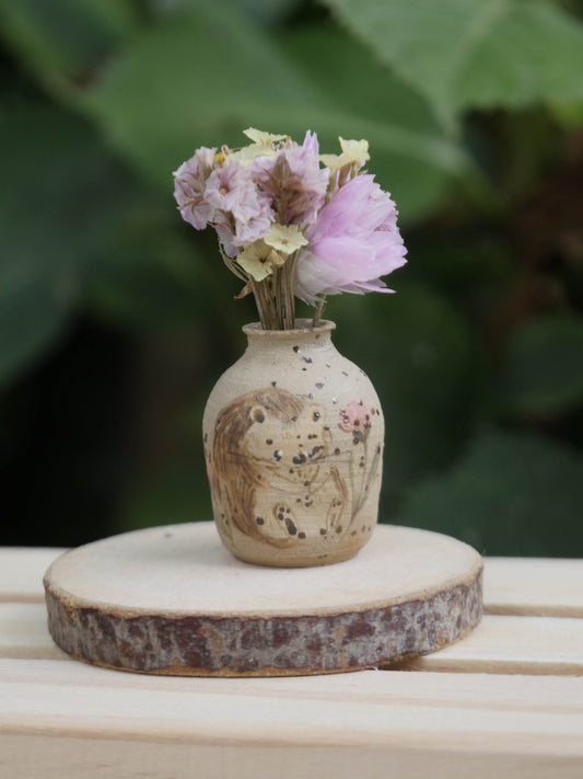 Hedgehog Floral Speckled Vase