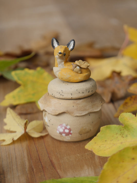 Autumn Fox Pot