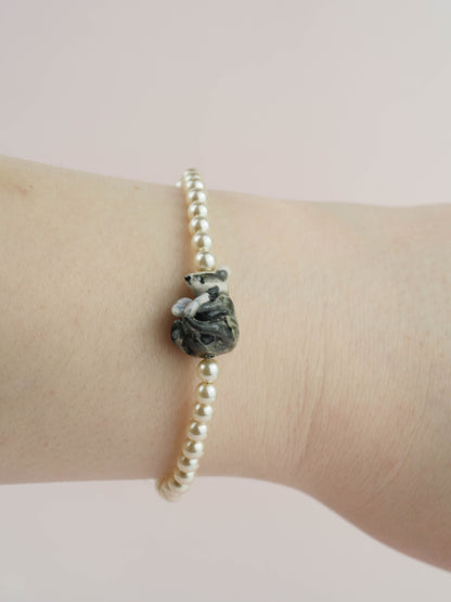 Bella Badger Pearl Bracelet