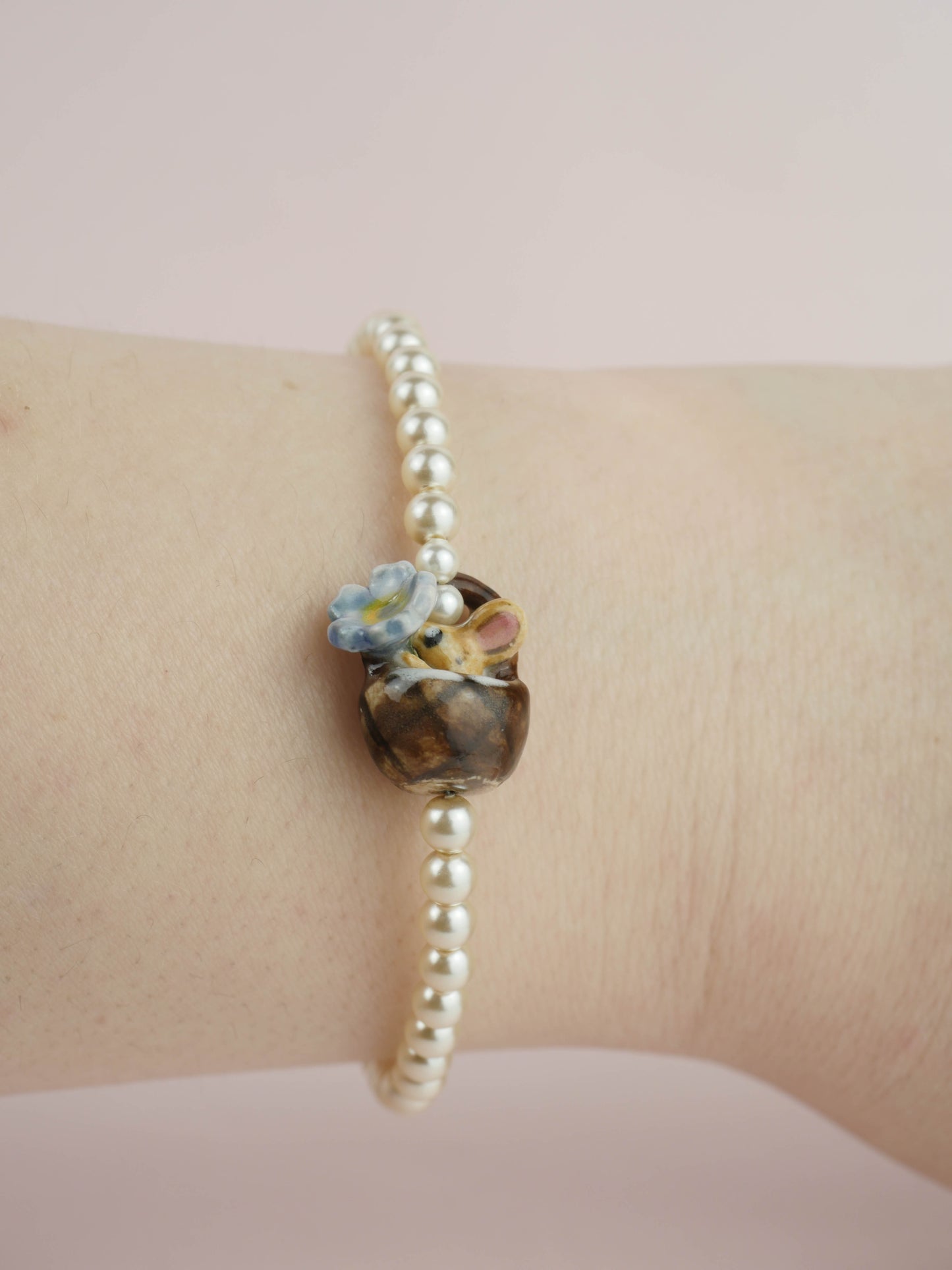 Picnic Mouse Pearl Bracelet